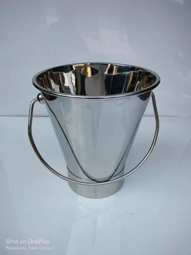 Pharma 5 Liter Stainless Steel Bucket in Vasai - Packaging & Paper